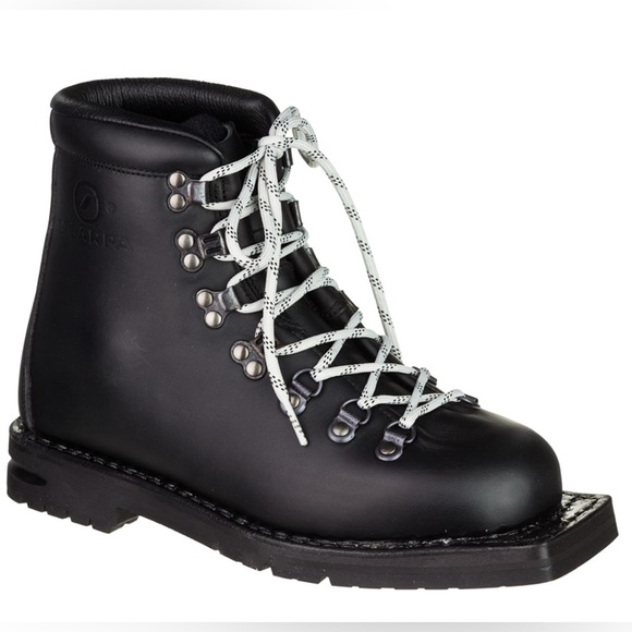 RARE Scarpa Black Leather Hiking & Snow Boots 75mm